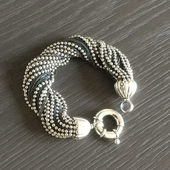 Tiffany & Co. multi-strand bracelet. - Picture 5 of 5